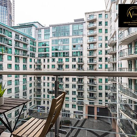 2 Bedroom Apartment By Av Stays Short Lets & Serviced Accommodation London Kültér fotó